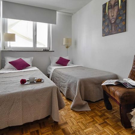 V Ajax Warsaw Bed&Breakfast Rooms Exterior foto